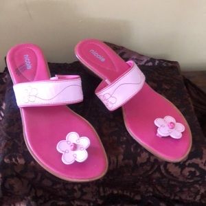 Pink Sandals, so 8.5, gently used.